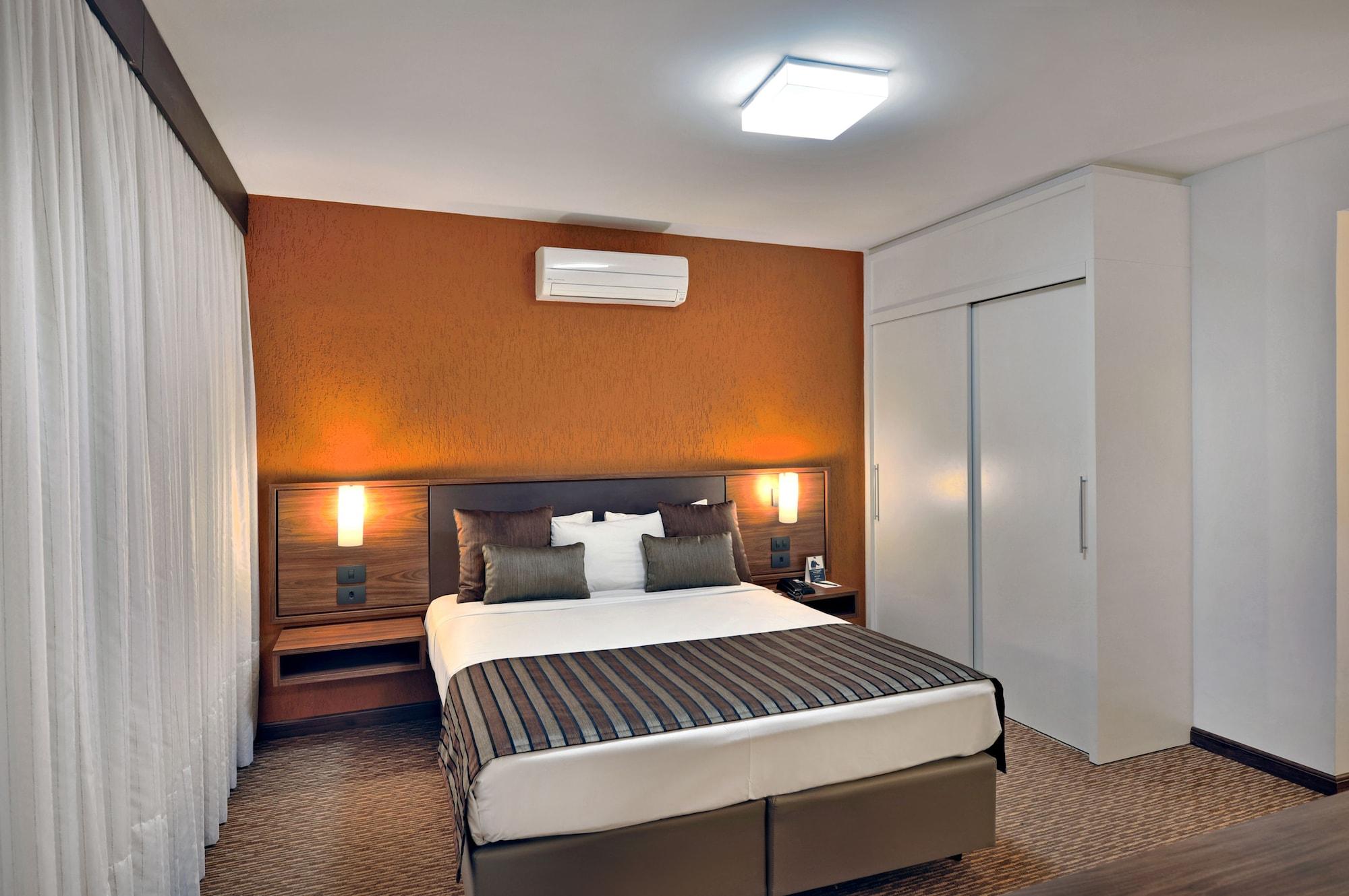 Hotel Deville Curitiba Batel Buitenkant foto